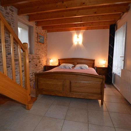 Bed and Breakfast La Pahorie Сен-Мелуар-дез-Онд Экстерьер фото